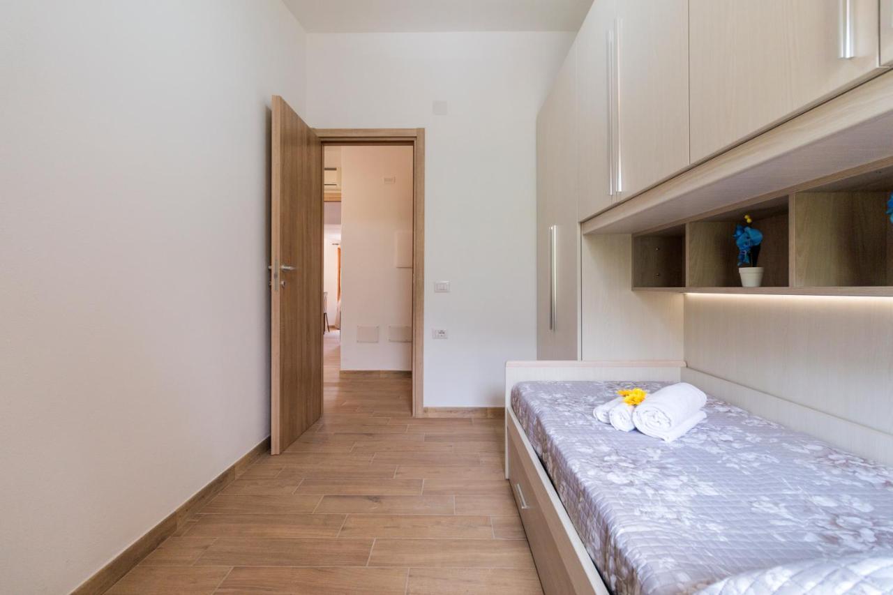 Uncle Leonard'S House Apartment Cala Gonone Ngoại thất bức ảnh
