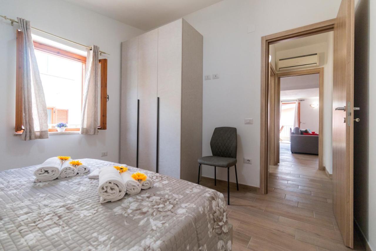 Uncle Leonard'S House Apartment Cala Gonone Ngoại thất bức ảnh